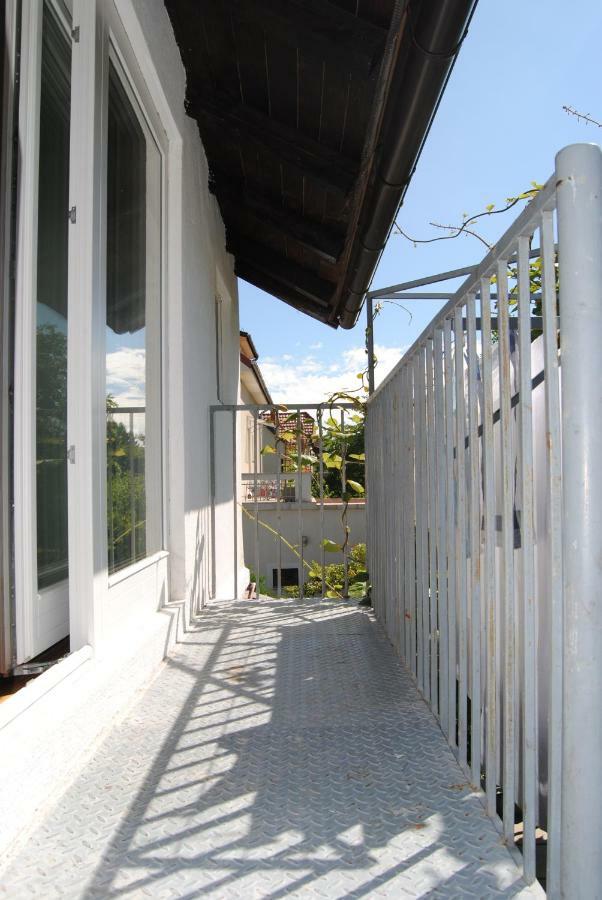 Apartment With Free Parking Lubiana Esterno foto