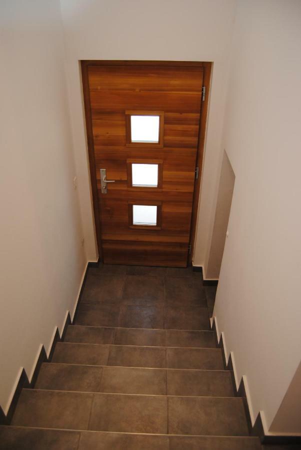 Apartment With Free Parking Lubiana Esterno foto