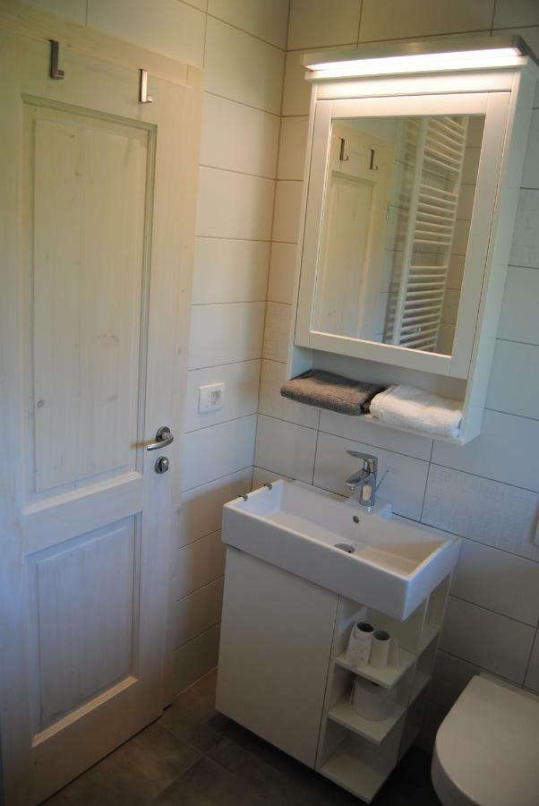 Apartment With Free Parking Lubiana Esterno foto